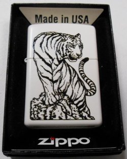 画像1: ☆虎！迫力の・・タイガー Tiger ２０１５年 ホワイト USA  ZIPPO！新品