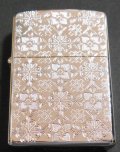 ☆豪華！繊細な・・ダイヤ彫り 両面デザイン 銀加工 ２００５年４月  ★アクリルケース入り ZIPPO！新品A