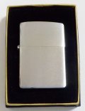 ☆２０歳の記念に・・２００３年１月（A）一番シンプルな・・＃２００ 無地 ZIPPO！新品