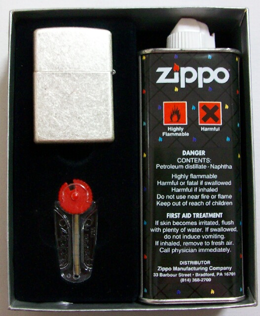 画像: ★ZIPPO社 ６５周年記念限定 １９９７年 USA６５Thオイル付き！ギフトセット 未使用品