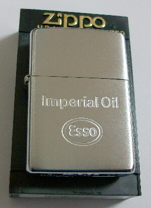 ESSO！エッソ石油 Imperial Oil ＃２００ ２００２年 USA ZIPPO！新品 - ジッポーパーク Zippopark