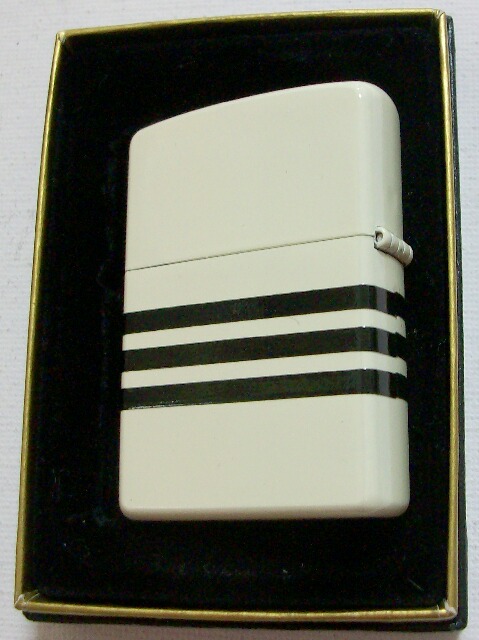 画像: ★ジッポースポーツ！SPORTS ２００２年１０月 全面アイボリー  ZIPPO！新品
