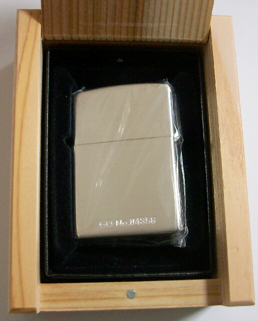 ☆JT ゴールデン・バット ２０１１ 日本のたばこキャンペーン 木箱入り ZIPPO！新品 - ジッポーパーク Zippopark