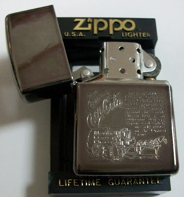 画像: ★Coca-Cola！コカ・コーラ 馬車ワゴン １９９２年５月 ミッドナイト・クローム ＺＩＰＰＯ！新品