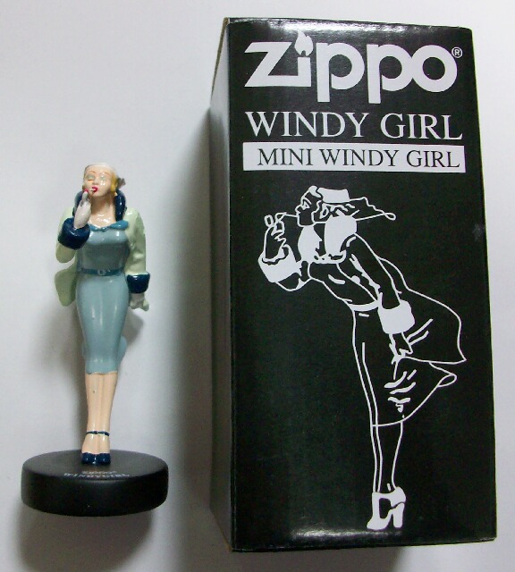 画像: ☆Windy！ウィンディ  可愛い・・立体 ミニ 人形！フィギュア 台座付！新品