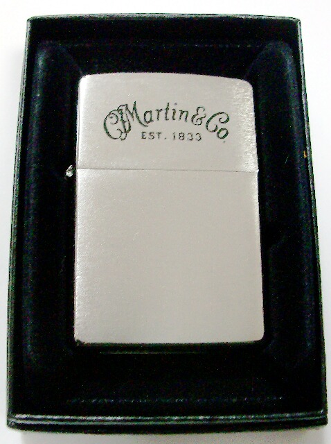 画像: ★Martin Guitar！ギターの米国マーチン社 ２０１２年 ＃２００ ZIPPO！新品