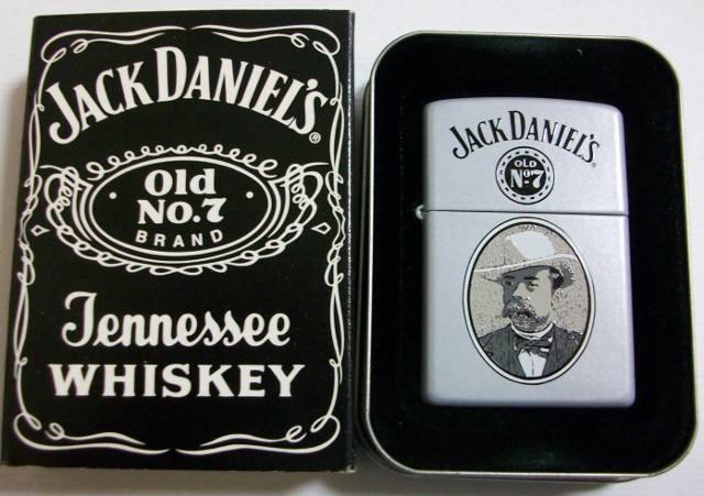 画像: ☆JACK DANIEL'S！ジャック・ダニエル 肖像 ２０００年 グレー　ZIPPO！新品