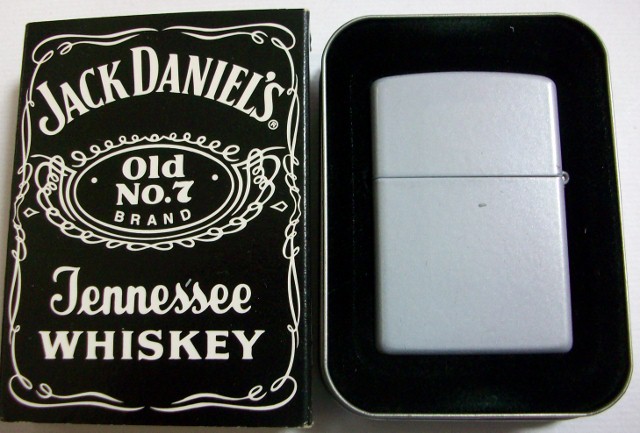 画像: ☆JACK DANIEL'S！ジャック・ダニエル 肖像 ２０００年 グレー　ZIPPO！新品