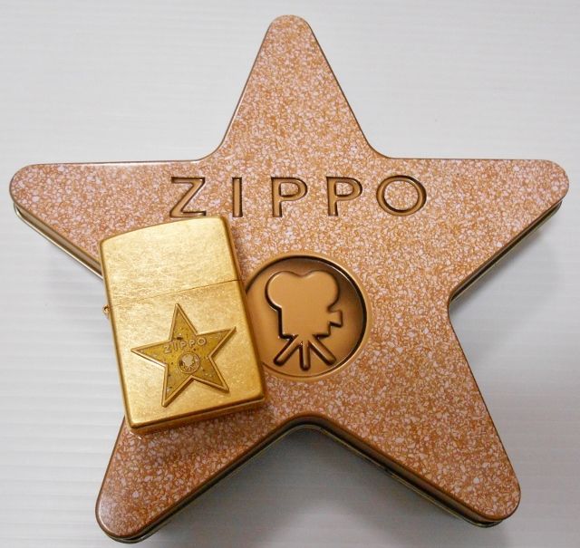 ☆豪華！２００１ Hollywood's Leading Light 星缶入り 世界限定 ZIPPO