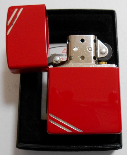 画像: ☆全面 レッド！カラフル＆シンプル！両面ダイアゴナルライン ２００７年 ZIPPO！新品