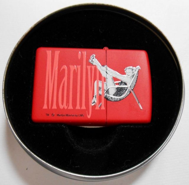 画像: ☆マリリン・モンロー！Marllyn Monroe ２００１年 全面RED　ZIPPO！新品