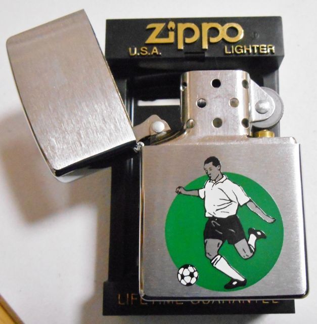 画像: ☆１９９７年６月 スポーツシリーズ！サッカー ＃２００ ZIPPO！新品