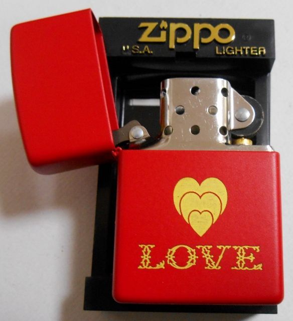 画像: ☆色鮮やか・・Love & ハート！ラブラブハート ２０００年８月 全面 レッド ZIPPO！新品