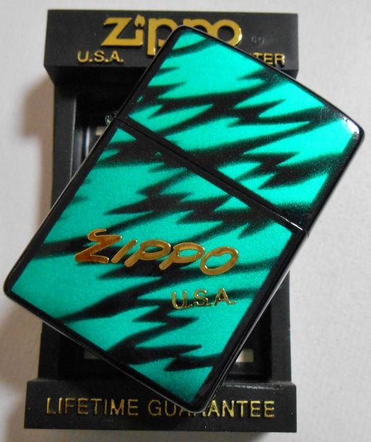 画像: ☆１９９５年１０月 お洒落な・・両面ブラック＆グリーン イタリックロゴ・デザイン ZIPPO！未使用品。