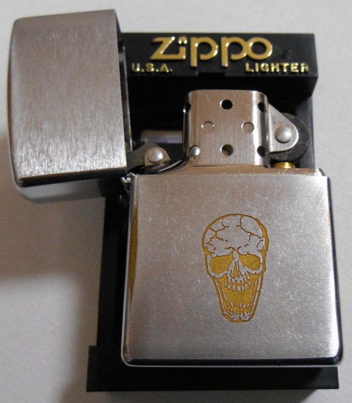 画像: ★どくろ！人気の・・スカル VINTAGE風 USED加工 ２００１年１０月 ZIPPO！新品