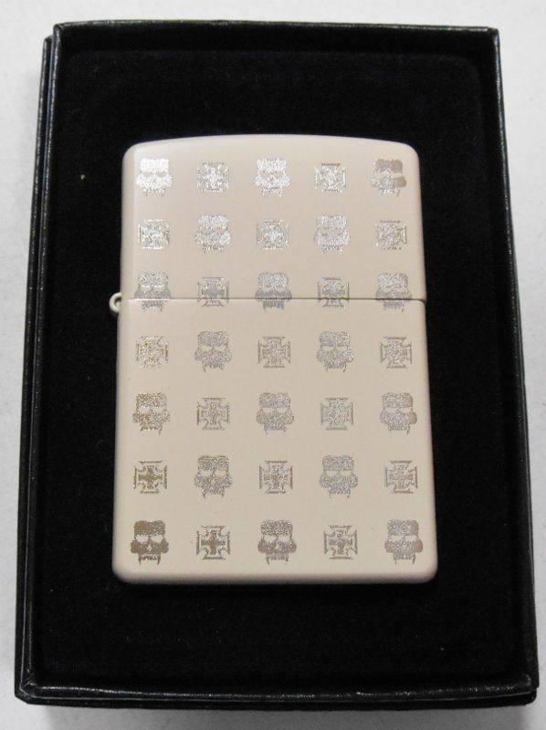 画像1: ★SKULL & CROSS！スカル＆クロス ★７０デザイン アイボリー ２００５年 ZIPPO！新品