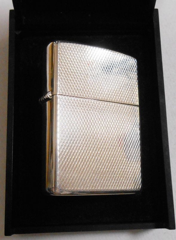 画像: １９７９年 VINTAGE ＃１００S 繊細な・・両面デザイン柄 銀加工 ZIPPO！新品