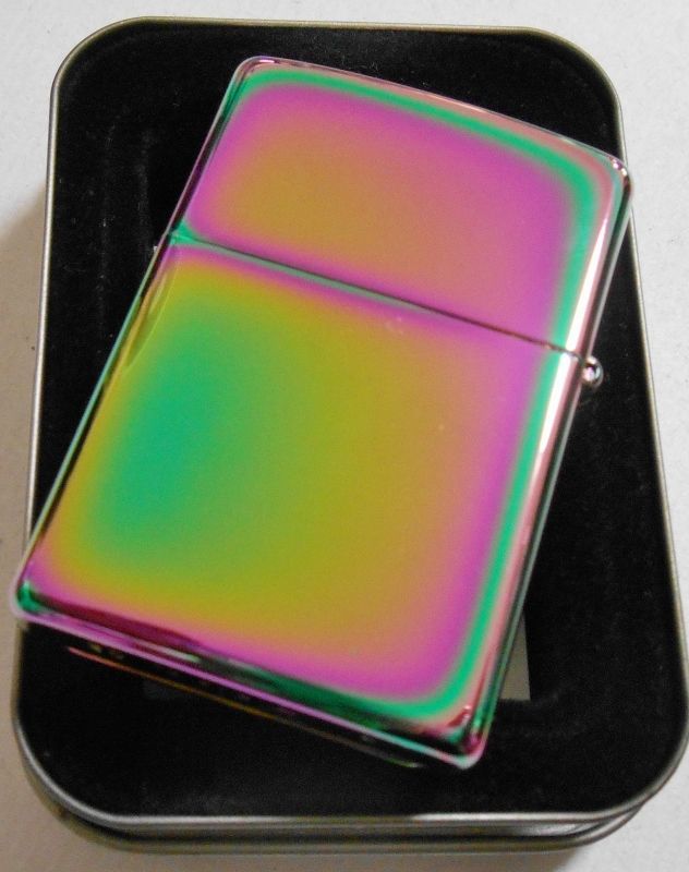 画像: ☆人気の・・スペクトラム！虹色 SPECTRUM アメリカン柄 ２００２年 ZIPPO！新品D