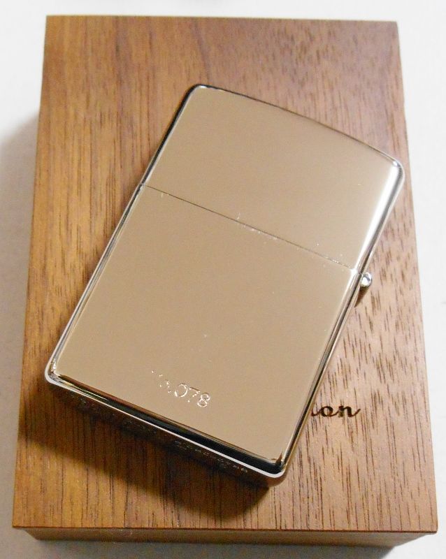 画像: ☆ お洒落な・・Good Luck クローバー！木箱入り ２００５年７月 限定ZIPPO！新品