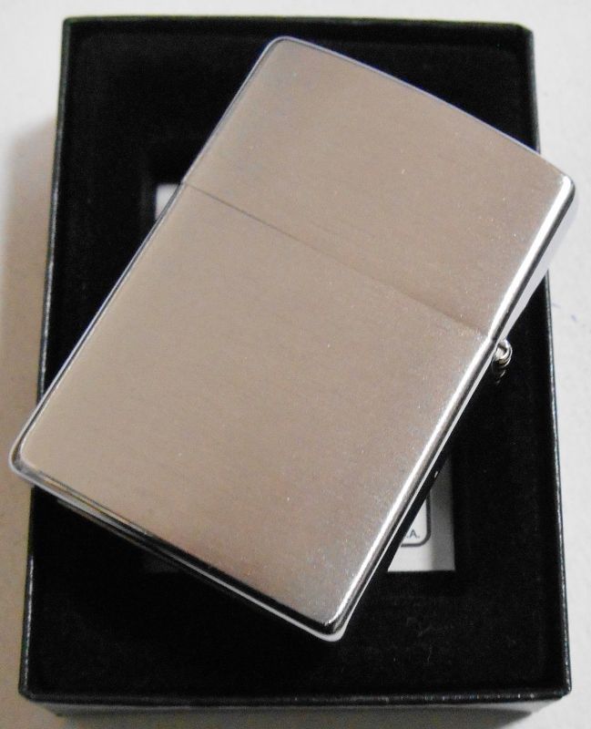 画像: Windy！ジッポー炎マークの中に・・ウィンディ ２００６年 ＃２００ Zippo！新品B