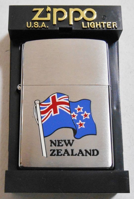 画像: ☆二ュージーランド 国旗！NEW ZEALAND フラッグデザイン ２０００年 ＃２００ ZIPPO！新品