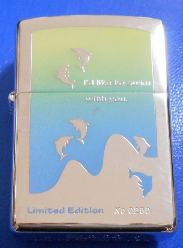 画像: ☆イルカ！ＤＯＬＰＨＩＮ 限定セット！ドルフィン携帯灰皿付 ２００１年１０月 ＺＩＰＰＯ！展示品C