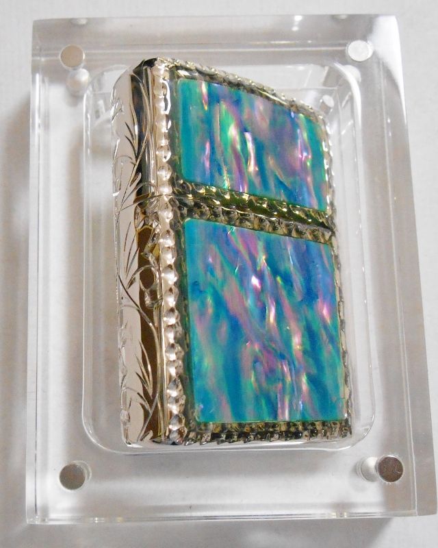 画像: ☆豪華！天然貝 両面SHELL ★三面手彫り 五面デザイン！グリーン系  ２００６年 ZIPPO！新品B