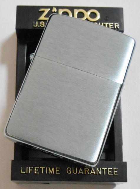 画像: ★１９９４年１０月（J)製 淡い色合いの・・MINT GREEN ＃２００ ZIPPO！新品