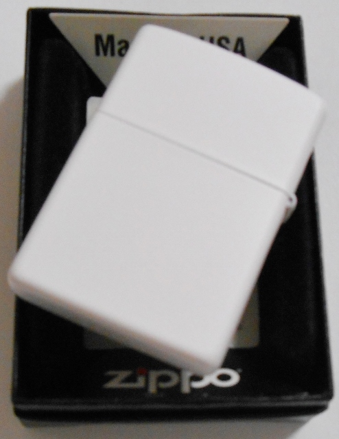 画像: ☆SUZUKI！スズキのオートバイ ２００９年 全面ホワイト ZIPPO！新品