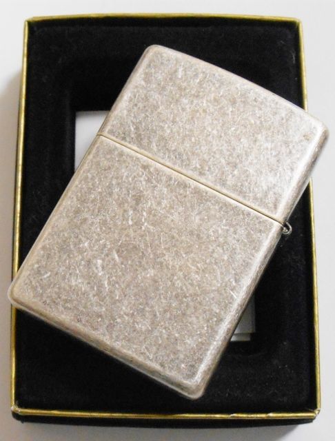 画像: ☆ジッポーオールドＢＯＸ柄 １９９８年１月製 渋い・・アンティ－クシルバー  ZIPPO！新品