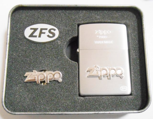 画像: ☆純銀SILVER製 ZIPPOロゴ PINバッチ！豪華セット品！１９９５年５月製 シルバーサテーナ ZIPPO！未使用品