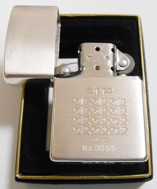 画像: ☆１９９８年９月 限定 お洒落な彫刻 両面デザイン 銀加工 ZIPPO！未使用品