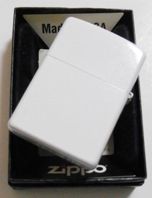 画像:  ☆日本！日の丸 富士山 桜 Japan スカジャン  ホワイトパール ２０１１年 ＺＩＰＰＯ！新品