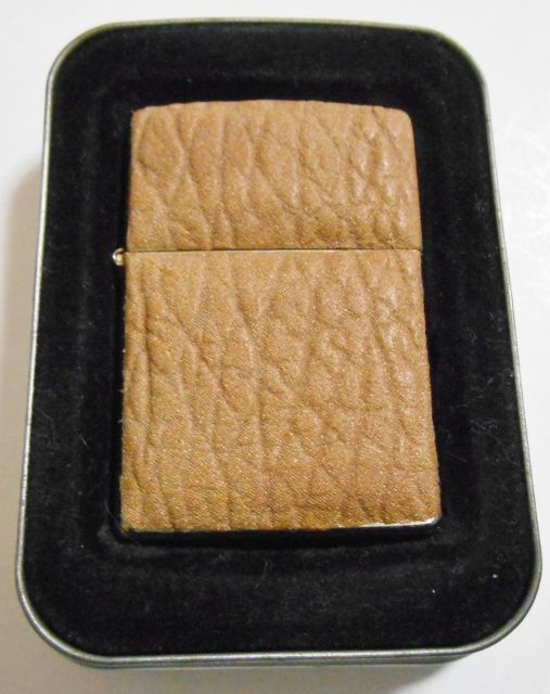 画像1: ☆渋い！両面天然革貼り シャーク！SHARK ベージュ レザー １９９８年３月製 ZIPPO！未使用品