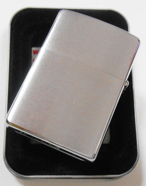 画像: ☆ＥＬＶＩＳ ＰＲＥＳＬＥＹ！エルヴィス・プレスリー  ２００２年 ZIPPO！新品