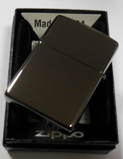 鬼 漢字デザイン シルバー文字彫刻 渋い 全面ブラック鏡面 ２０２０年 Zippo 新品 ジッポーパーク Zippopark