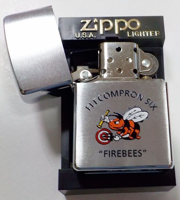 画像: ★蜂 FIRE BEES！オールドデザイン ２００２年 USA ＃２００ ZIPPO！新品