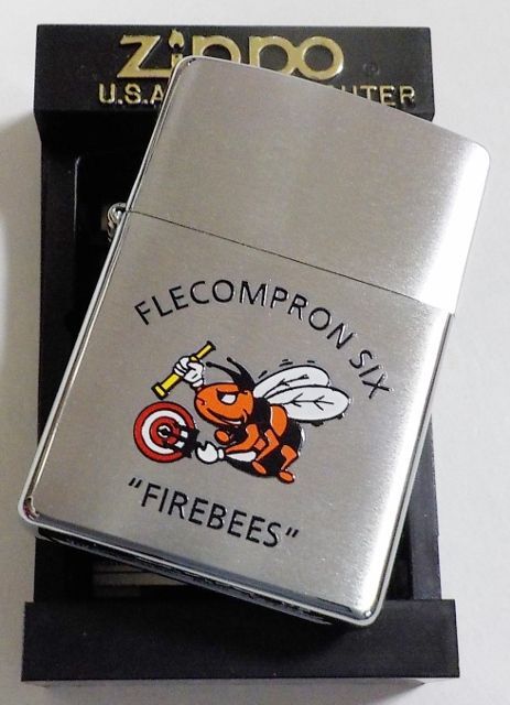 画像: ★蜂 FIRE BEES！オールドデザイン ２００２年 USA ＃２００ ZIPPO！新品