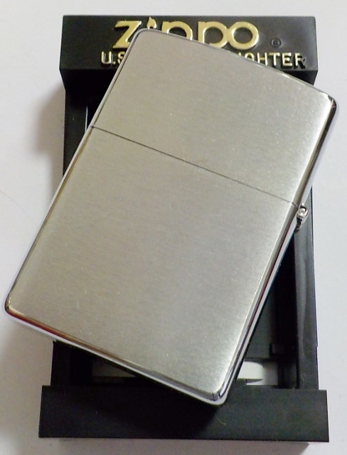 画像: ☆２００１年１月（A）一番シンプルな・・＃２００ 無地 ZIPPO！新品