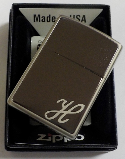 画像: ☆イニシャル・・H　人気の・・ブラックイニシャル！銀加工 ２０１８年 ZIPPO！新品