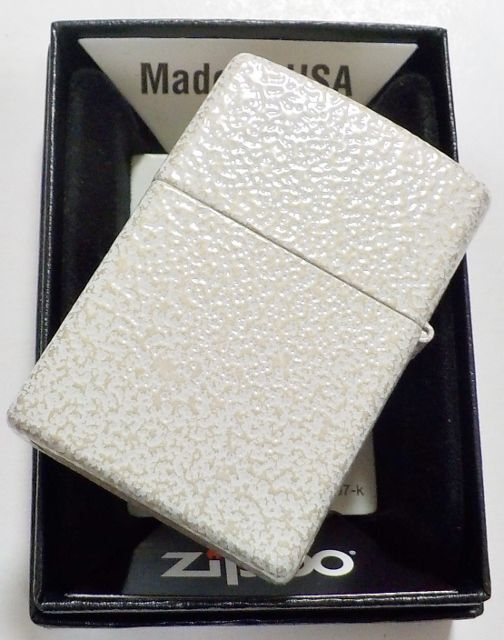 画像: ☆梨地風ホワイト・・ZIPPOロゴデザイン Mercury Glass Matte Zippo！新品