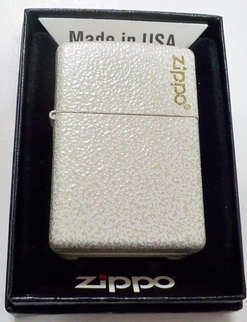 画像1: ☆梨地風ホワイト・・ZIPPOロゴデザイン Mercury Glass Matte Zippo！新品