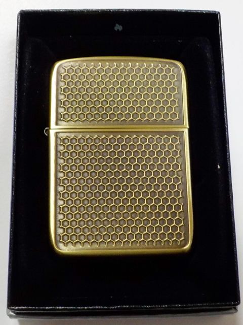 画像1: ☆渋い！１９４１モデル  Grill Pattern 両面デザイン彫刻 Antique Brass ２０１５年 Zippo！新品