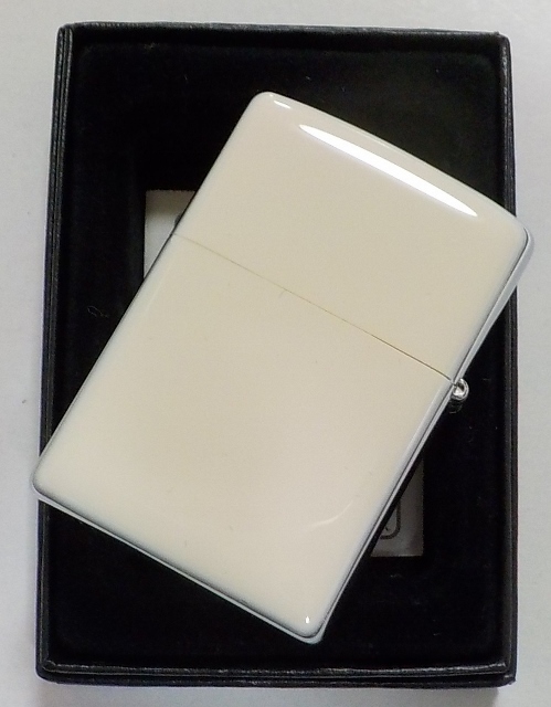 画像: ☆限定１００個！ジッポーカー ZippoCar 両面アイボリーホワイト ２００６年  ZIPPO！新品