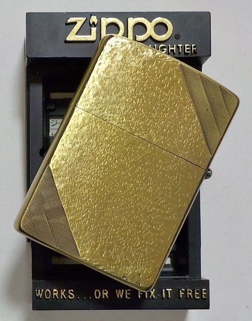 画像: ☆１９８９年９月 製 渋い色合い ２トーン！両面ダイゴナルライン 真鍮古美 ZIPPO！新品