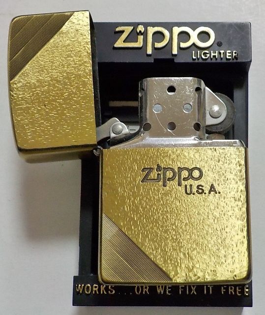 画像: ☆１９８９年９月 製 渋い色合い ２トーン！両面ダイゴナルライン 真鍮古美 ZIPPO！新品