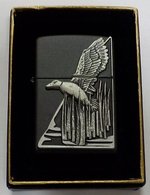 画像1: ★BIRD 羽ばたく・・鳥！ずしりと重いエンブレム ２００３年８月 ブラック USA ZIPPO！新品