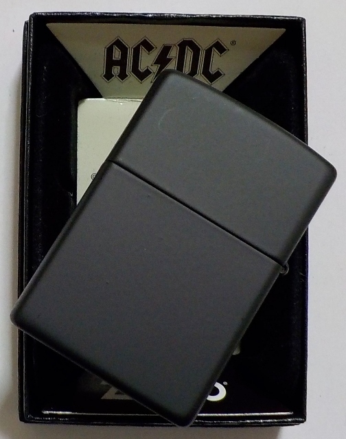 画像: ☆ＡＣ/ＤＣ！人気ロックバンド BACK IN BLACK ２０１９年１１月 USA  BLACK ZIPPO！新品