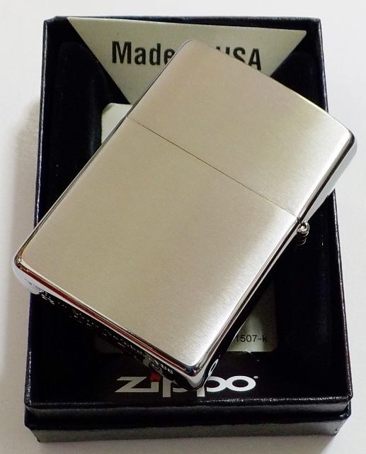 画像: ★３Pigs スリーピッグス！月夜に踊る３匹の子豚！オールドデザイン  黒色 ブラック ２０２３年 ZIPPO！新品