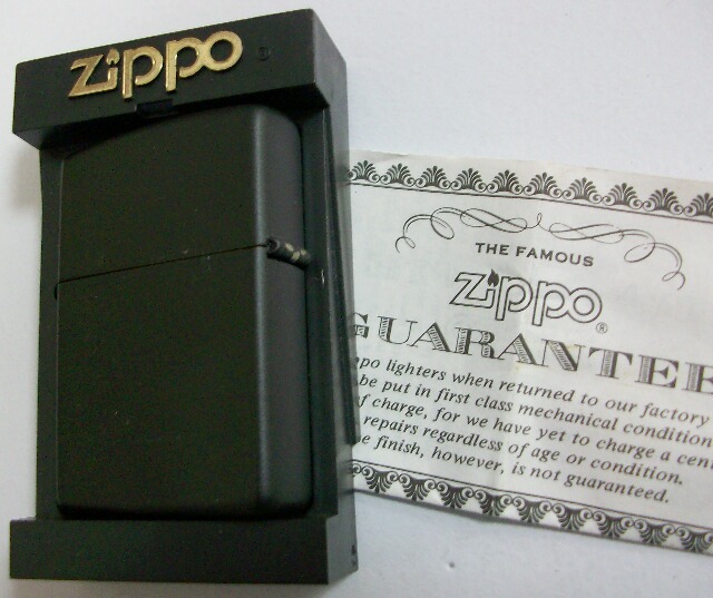 画像: ★カナダ・ジッポー！米国ジッポー社　カナダ工場製 １９９６年 ZIPPO！BLACK メープルリーフ 新品